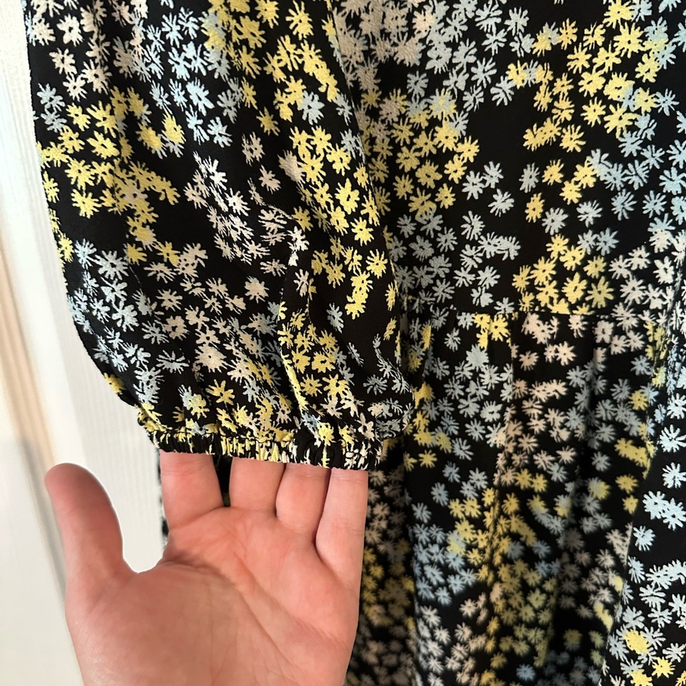 H&M Floral Long Sleeve Shirt Dress - Picture 2 of 4